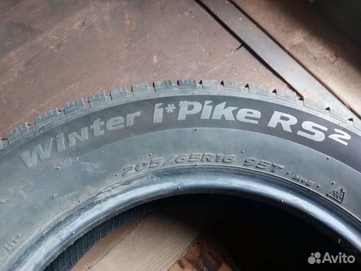 Hankook Winter I'Pike RS2 W429 205/65 R16