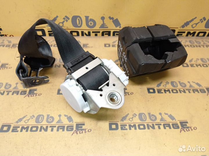 Ремень безопасности задний правый VW Passat B6 B7