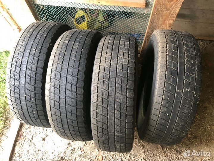 Nankang NS-2 UltraSport 215/40 R17 87V