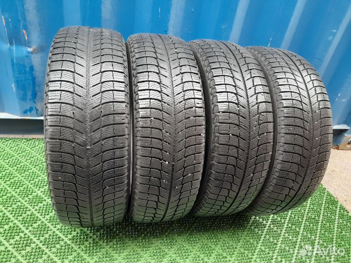 Michelin X-Ice 215/60 R16 116H