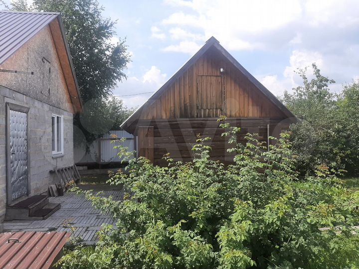 Дача 50 м² на участке 11 сот.