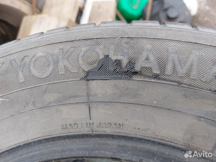 Yokohama A349 215/65 R16