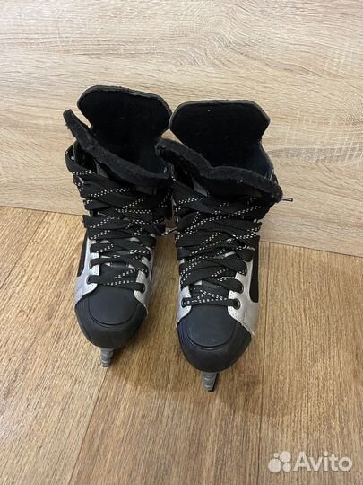 Коньки хоккейные 38 размер