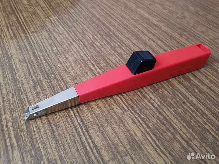 Пьезозажигалка