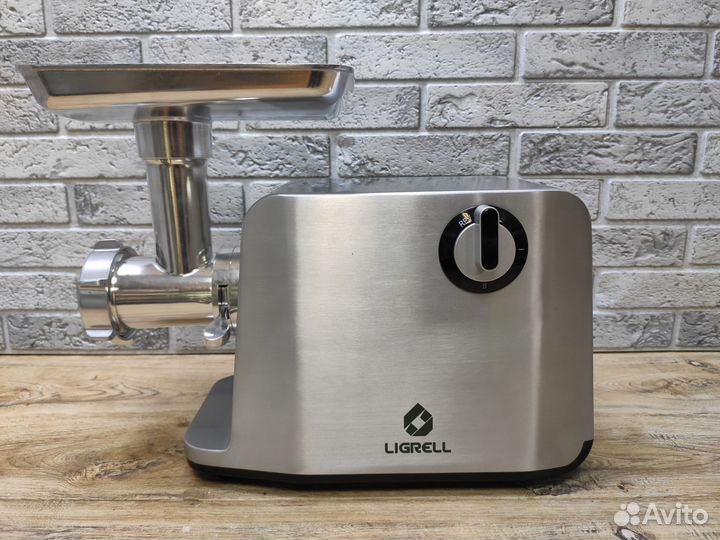 Мясорубка Ligrell LMG-3022s