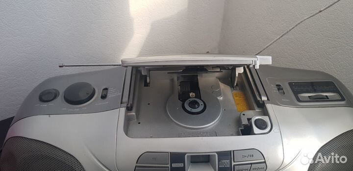 Boombox LG колонка, радио, cd-дисковод, кассеты