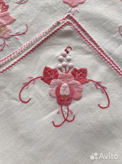 Винтажная скатерть в технике аппликация