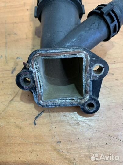 Фланец системы охлаждения дизель Бмв е87 е90 е39