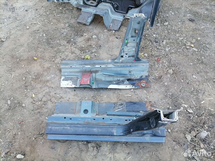 Кузовной порог (короб) для VW Bora 1997-2005