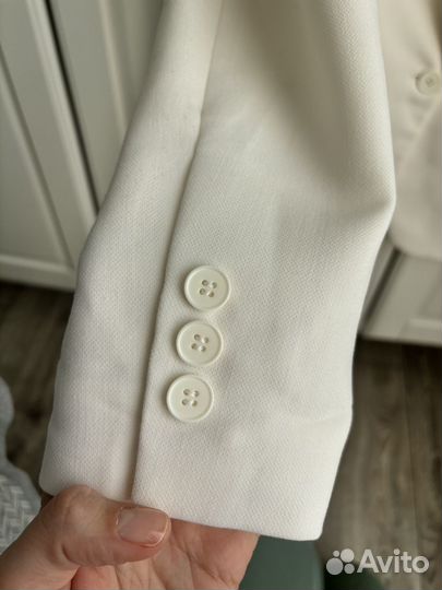 Жакет +брюки Incity 46 размер молочные