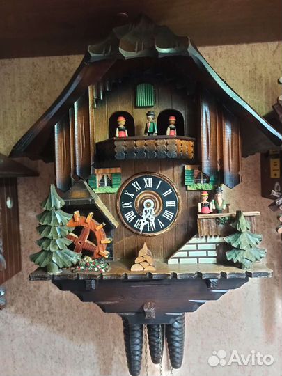 Старинные настенные часы с боем германия