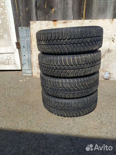 Bridgestone Ice Cruiser 5000 175/65 R14 82T