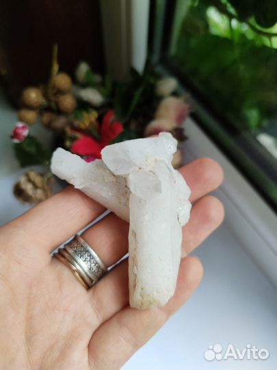 Друзы хрусталя в ассортименте