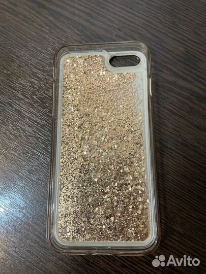 Чехлы на iPhone 7