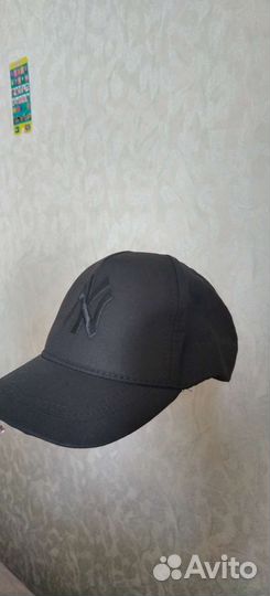 Кепка новая