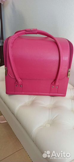 Чемодан для мастера маникюра