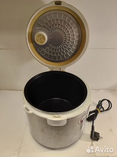 Мультиварка Redmond RMO-M30 (Д)