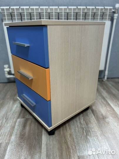Тумба выкатная