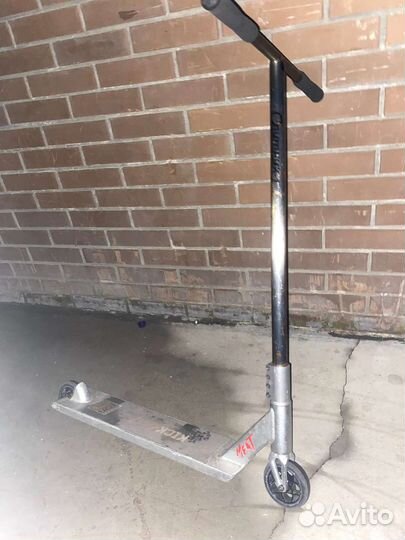 Трюковой самокат