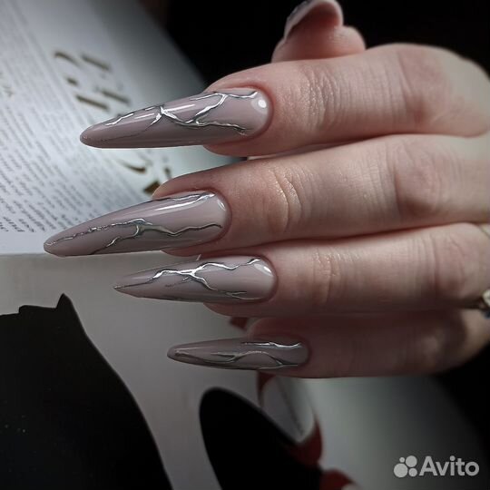 Маникюр и смарт педикюр