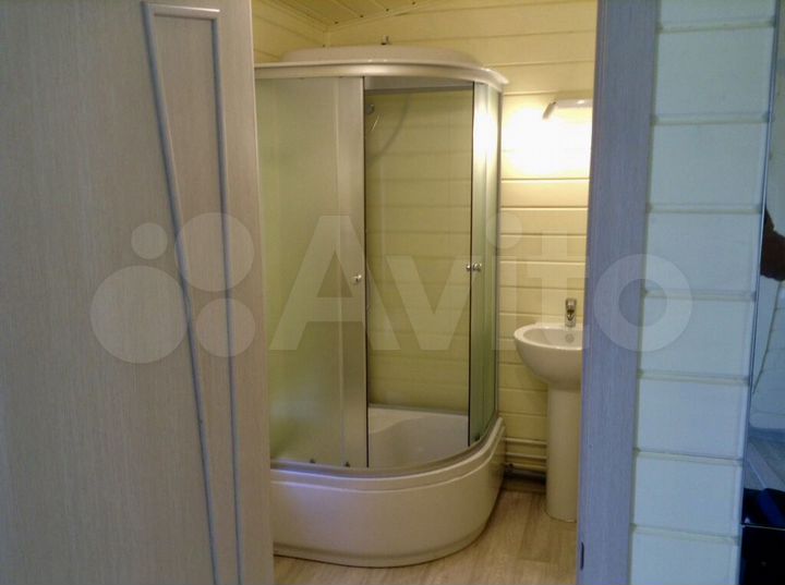 Дом 52 м² на участке 10 сот.