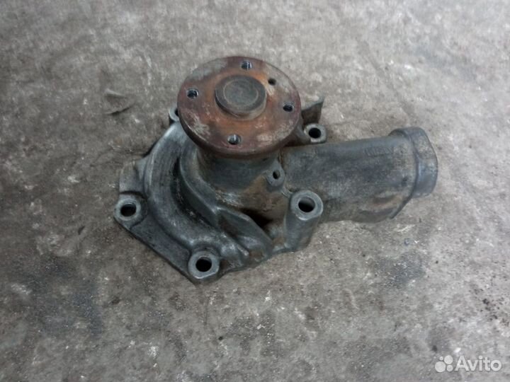 Насос водяной Mitsubishi Galant 8