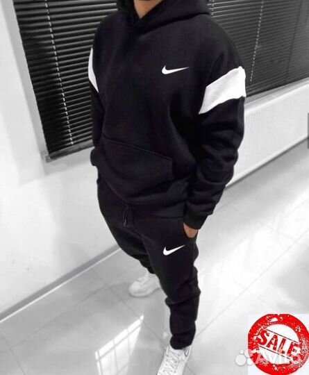 Спортивный костюм Nike на Флисе