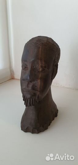 Статуэтка Африка