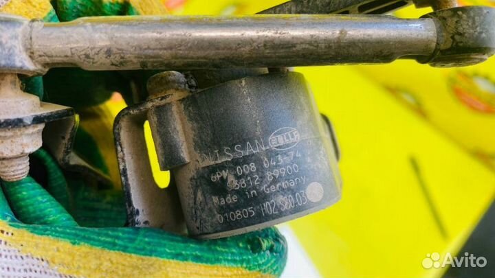 Датчик положения кузова Nissan Murano Z50