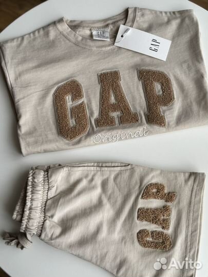 Костюм детский Gap новый