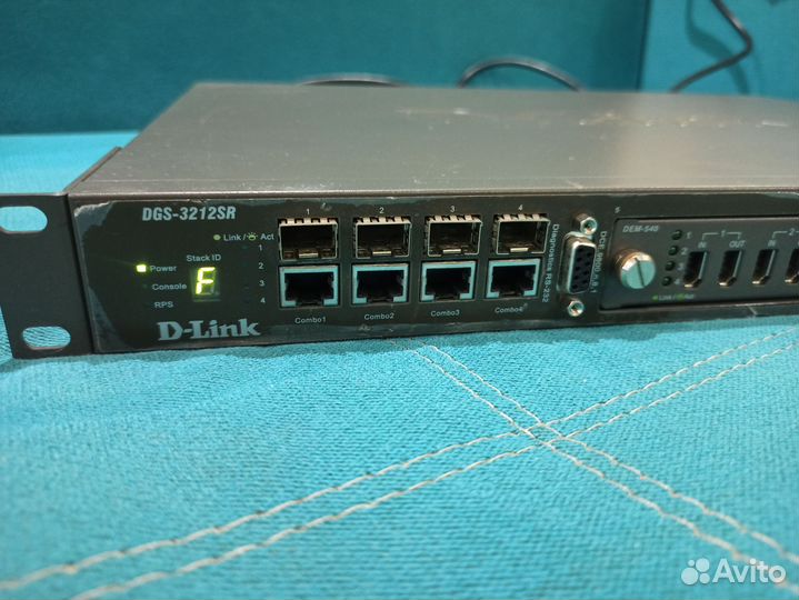 Коммутатор D link DGS-3212SR