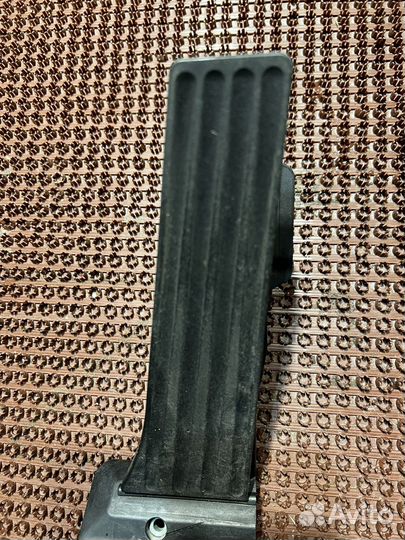 Педаль газа F15 F16 G01 G05 G30 педаль тормоза