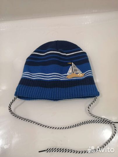 Шапка, манишка, перчатки