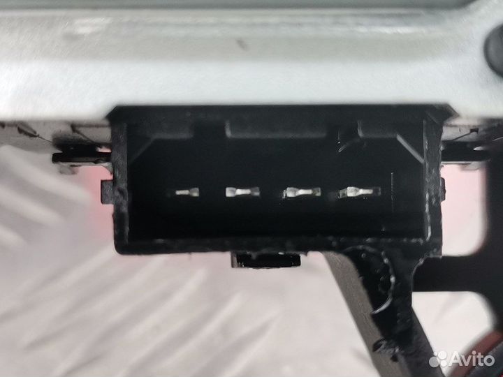 Моторчик для Volkswagen Polo 3