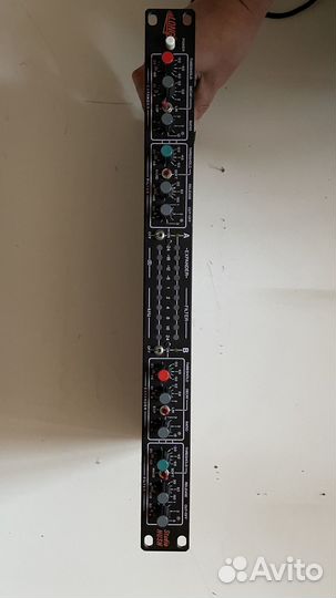 Long Studio hush
