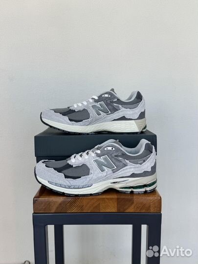 New Balance 2002R мужские