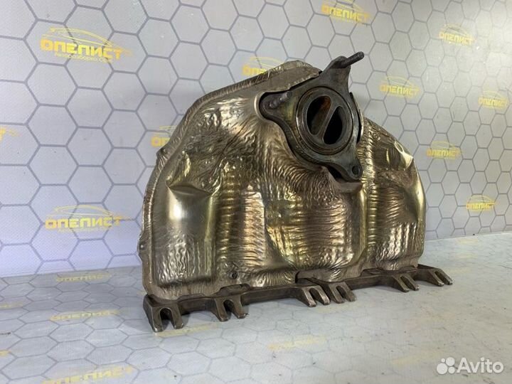 Коллектор выпускной Mercedes Cla 45 Amg 117 133