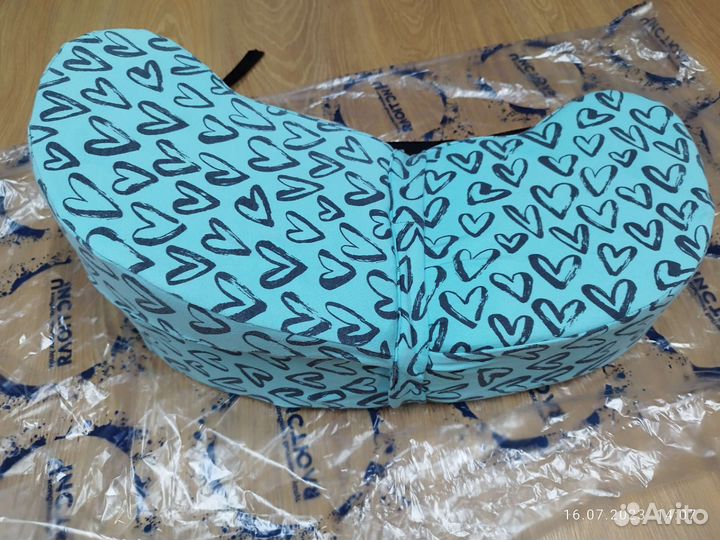 Подушка для кормления грудью