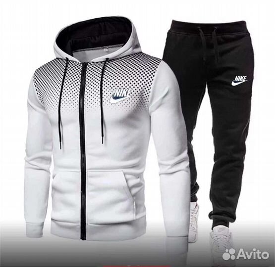 Спортивный костюм мужской Nike
