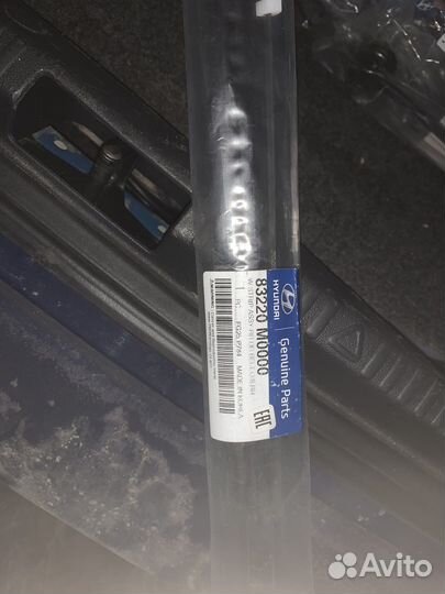 Молдинг стекла задней правой двери Hyundai Creta