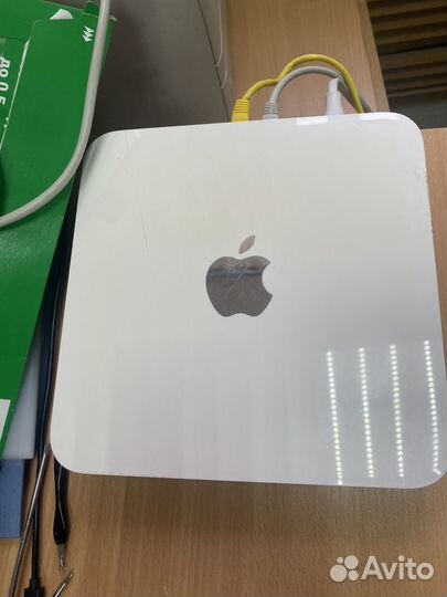 Apple airport Time Capsule 2TB 4 Port Wireless