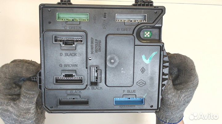 BSM Блок предохранителей Renault Fluence, 2012