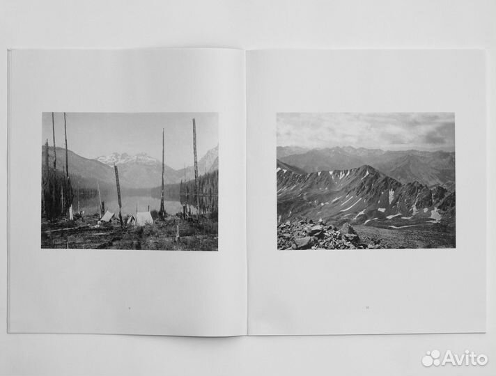 Фотокнига Bryan Schutmaat — Islands of the Blest