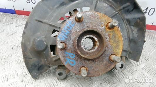 Ступица передняя правая toyota camry V50 (7DN10N90