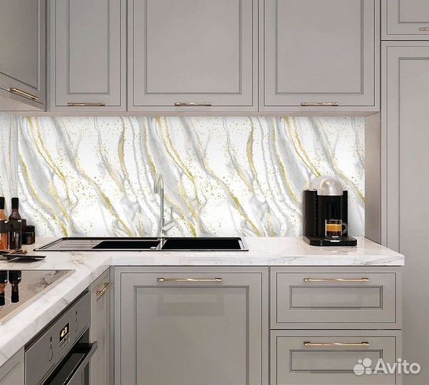 Кухонный фартук из пластика