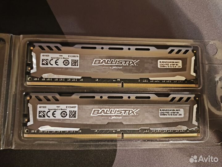 Ram ddr4 Crucial ballistix 16gb (8+8) 3200mhz Cl16