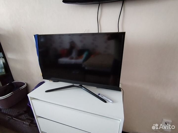Телевизор samsung SMART tv