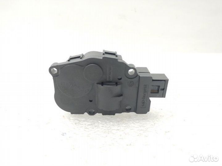 Сервопривод заслонок печки Bmw 3-Series E90 2.5