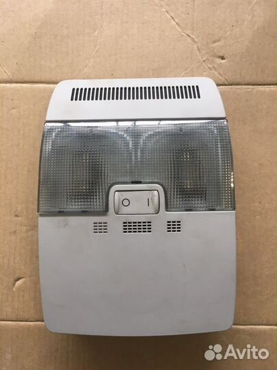 Салоный плафон передний Audi A3 8P(3505)