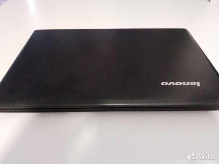 Ноутбук Lenovo